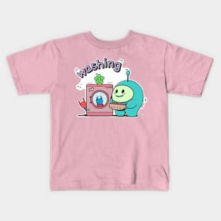 washing Kids T-Shirt